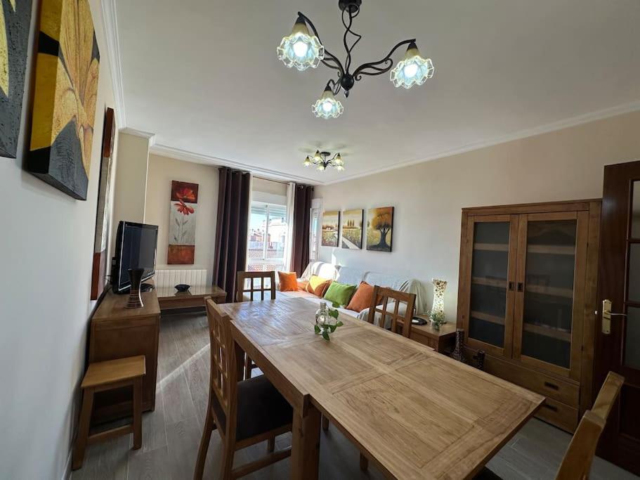 Piso En Linares Zona Centro Con Parking Gratis Apartment Exterior photo